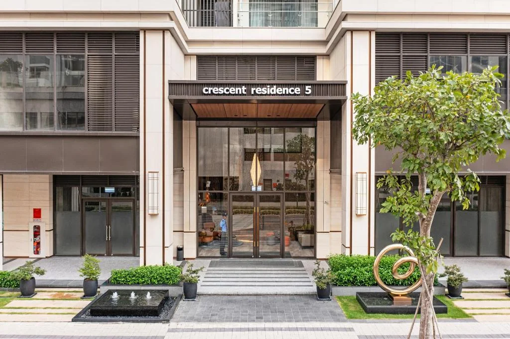 Crescent Residence 5 | Should I Stay Here?