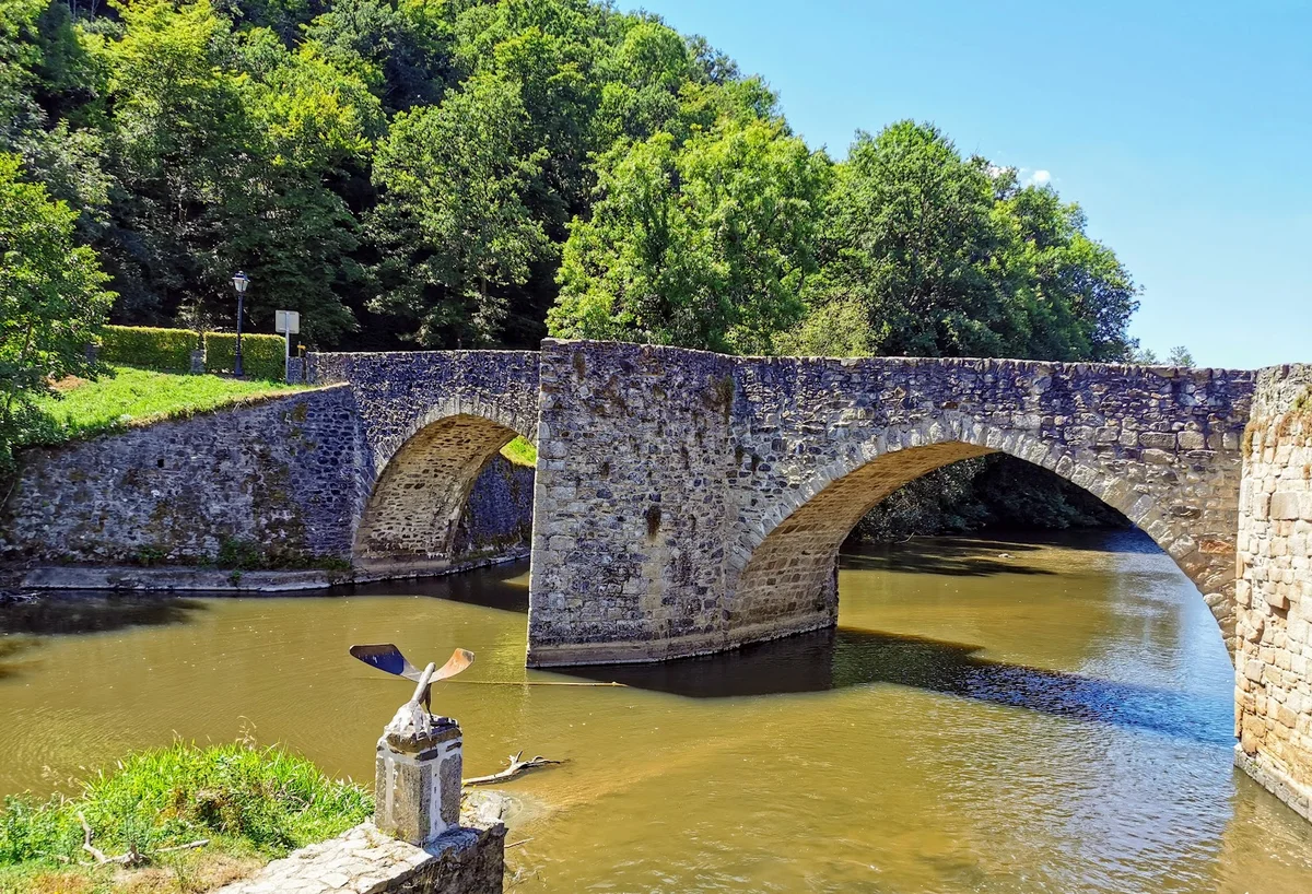 Solignac in Haute-Vienne, France - Ask AI | mindtrip