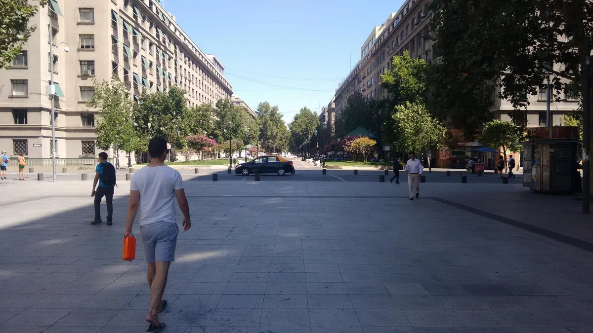 Paseo Bulnes in Santiago - Ask AI | mindtrip