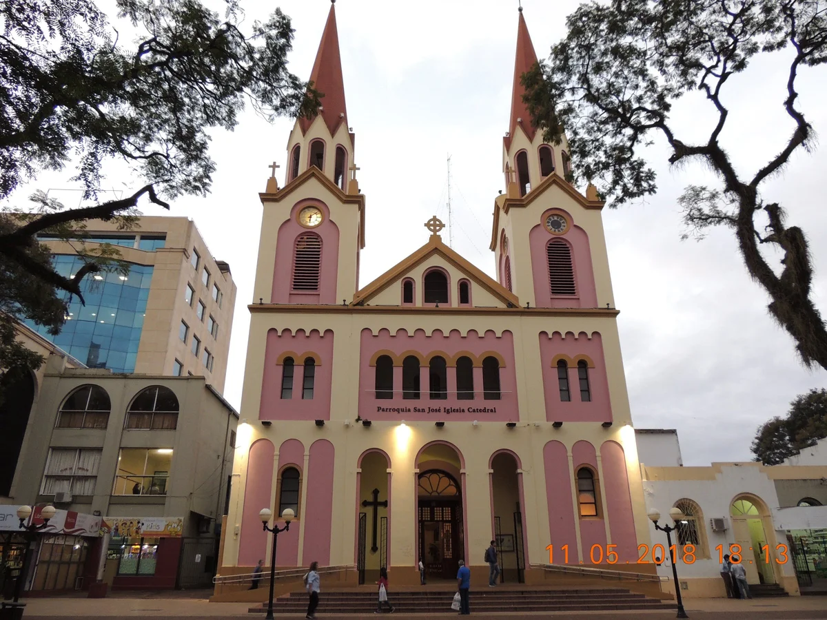 La Iglesia Catedral de Posadas - Ask AI | mindtrip
