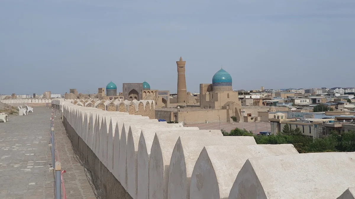 Bug Pit at Zindon Prison in Bukhara - Ask AI | mindtrip