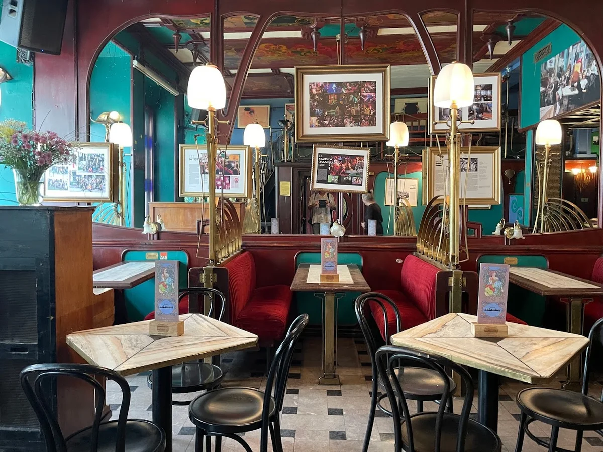 klowa art café Art Cafe Kalambur in Wroclaw
