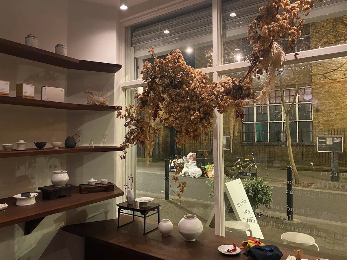 be-oom in London, England - Ask AI | mindtrip