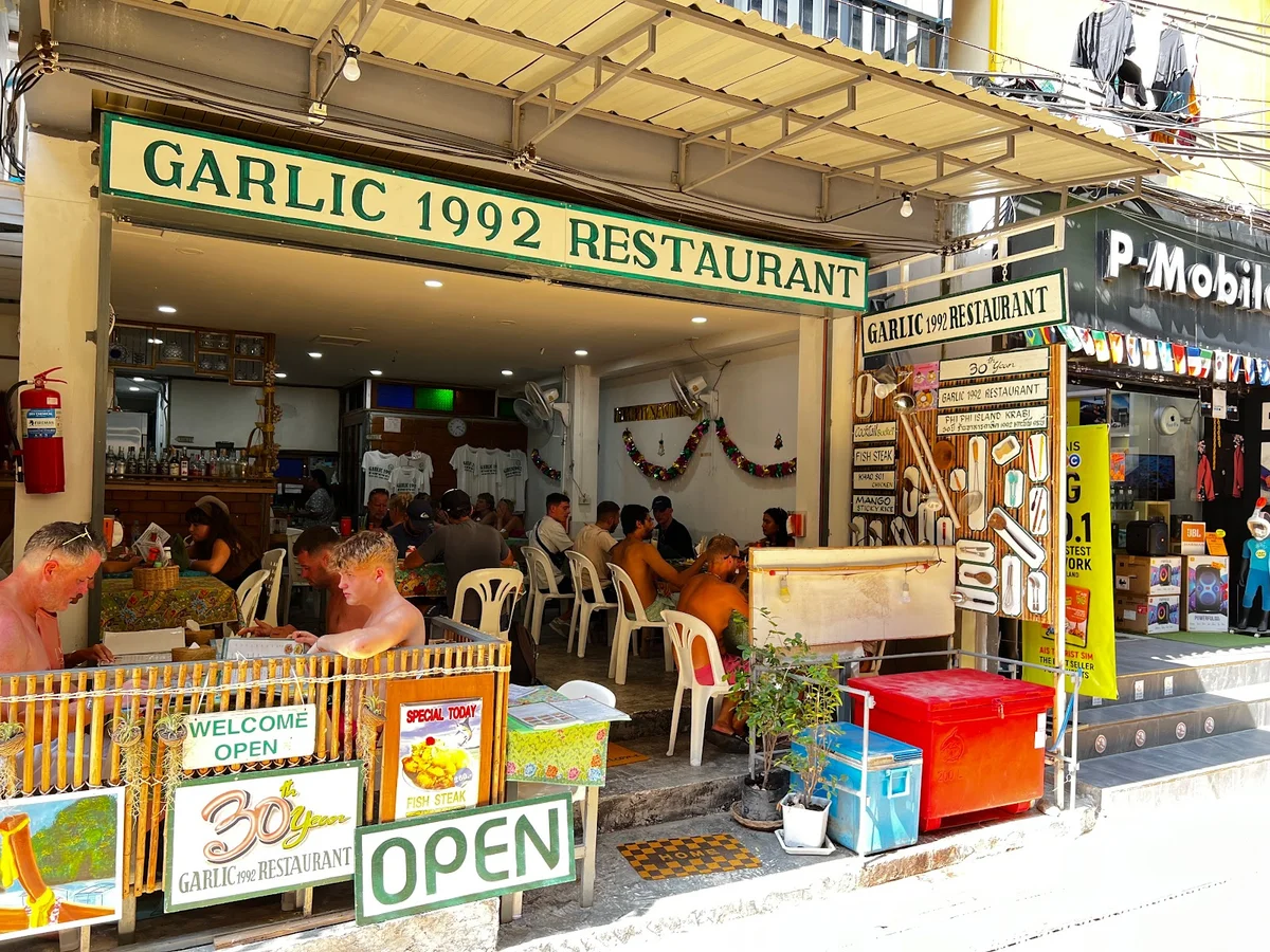 Garlic 1992: A Taste of Authentic Thai Cuisine on Phi Phi Island