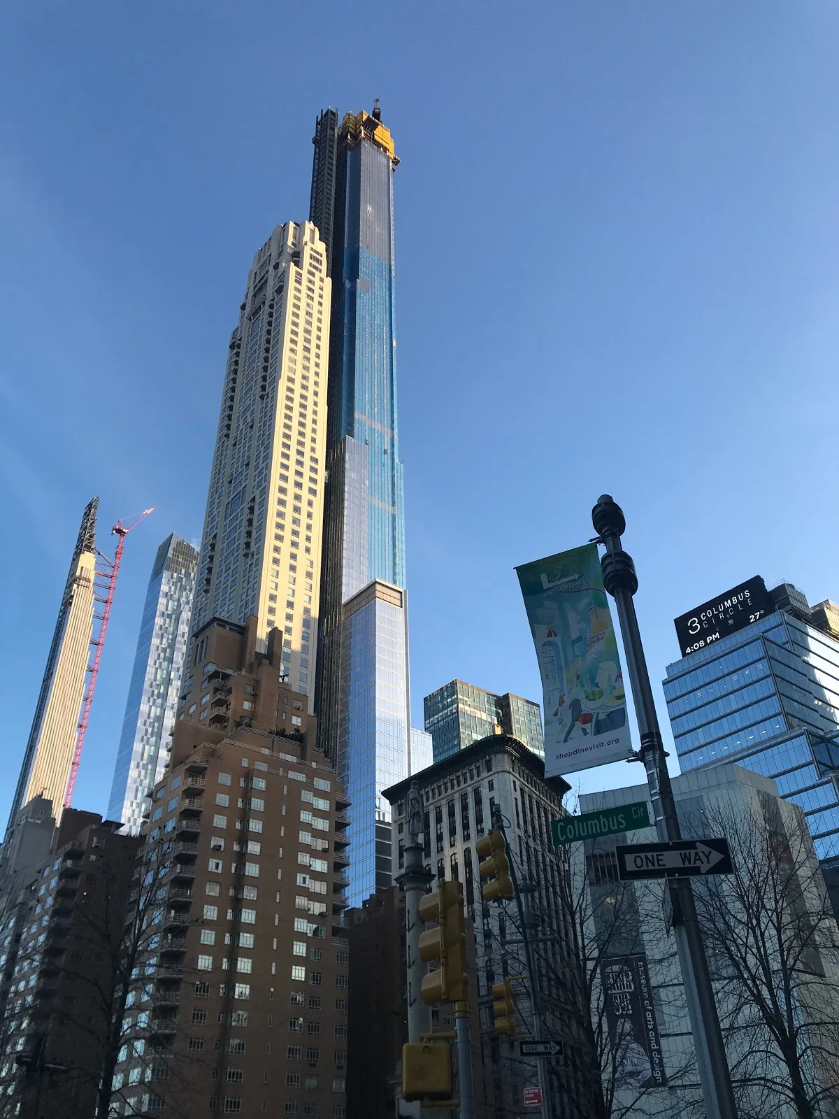Lincoln Square in New York City - Ask AI | mindtrip