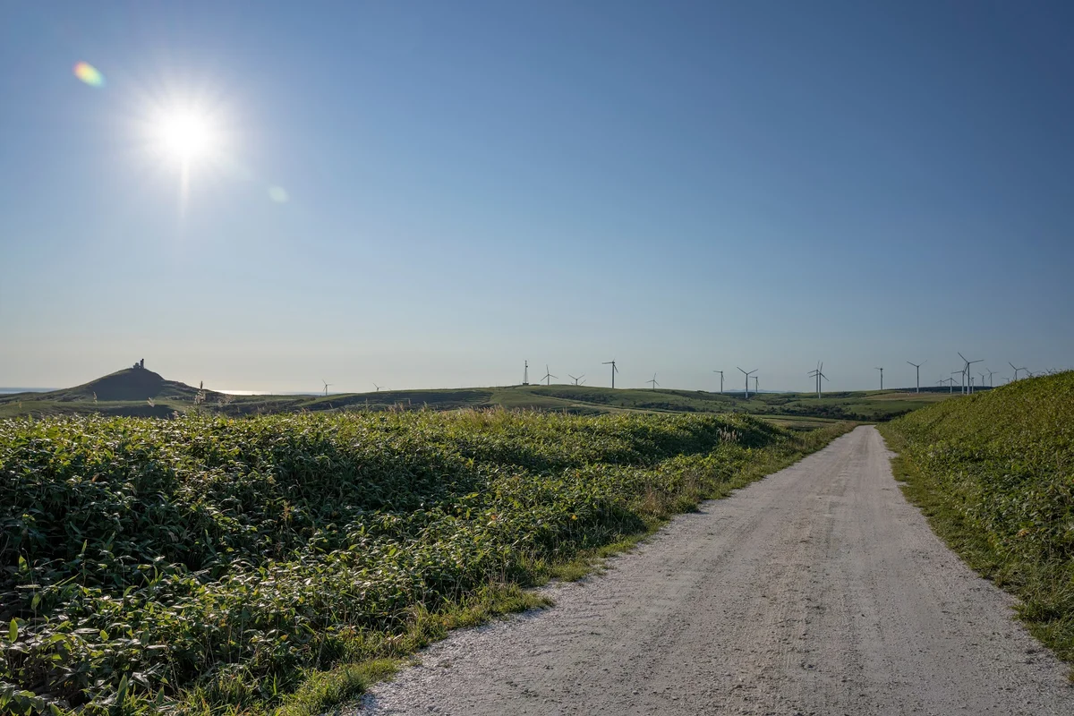 Path of White Shells in Wakkanai, Hokkaido | Ask Anything