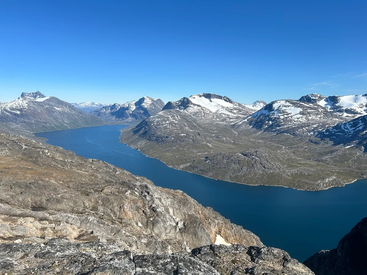 Isikkivik / The View Point in Nuuk - Ask AI | mindtrip