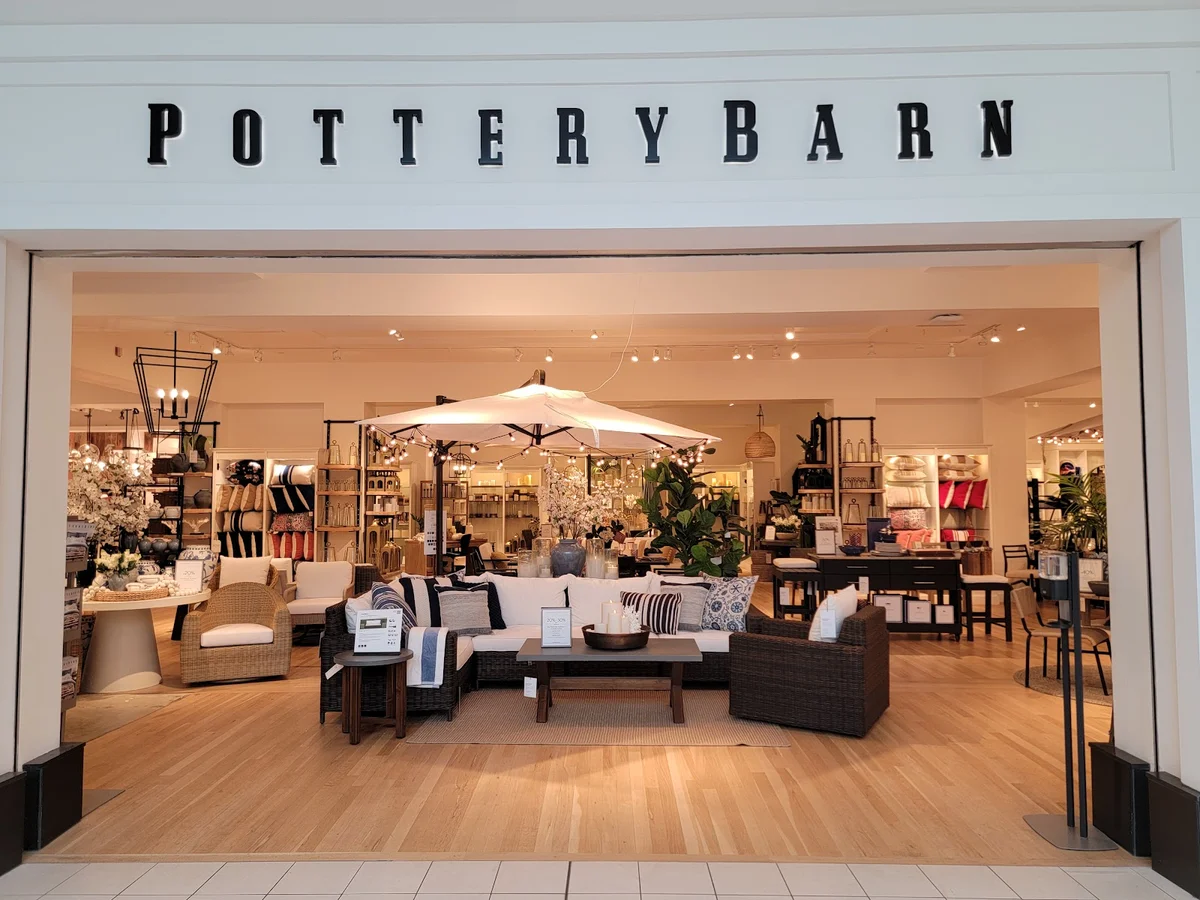 The Fashion Mall at Keystone | What to Know Before You Go