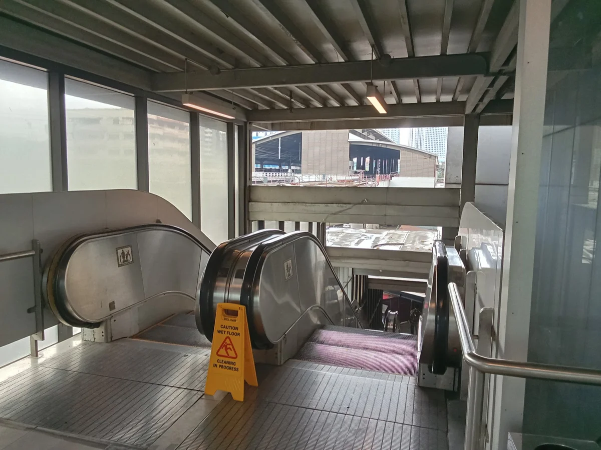 MRT 3 NORTH AVENUE STATION in Quezon City | Ask Anything