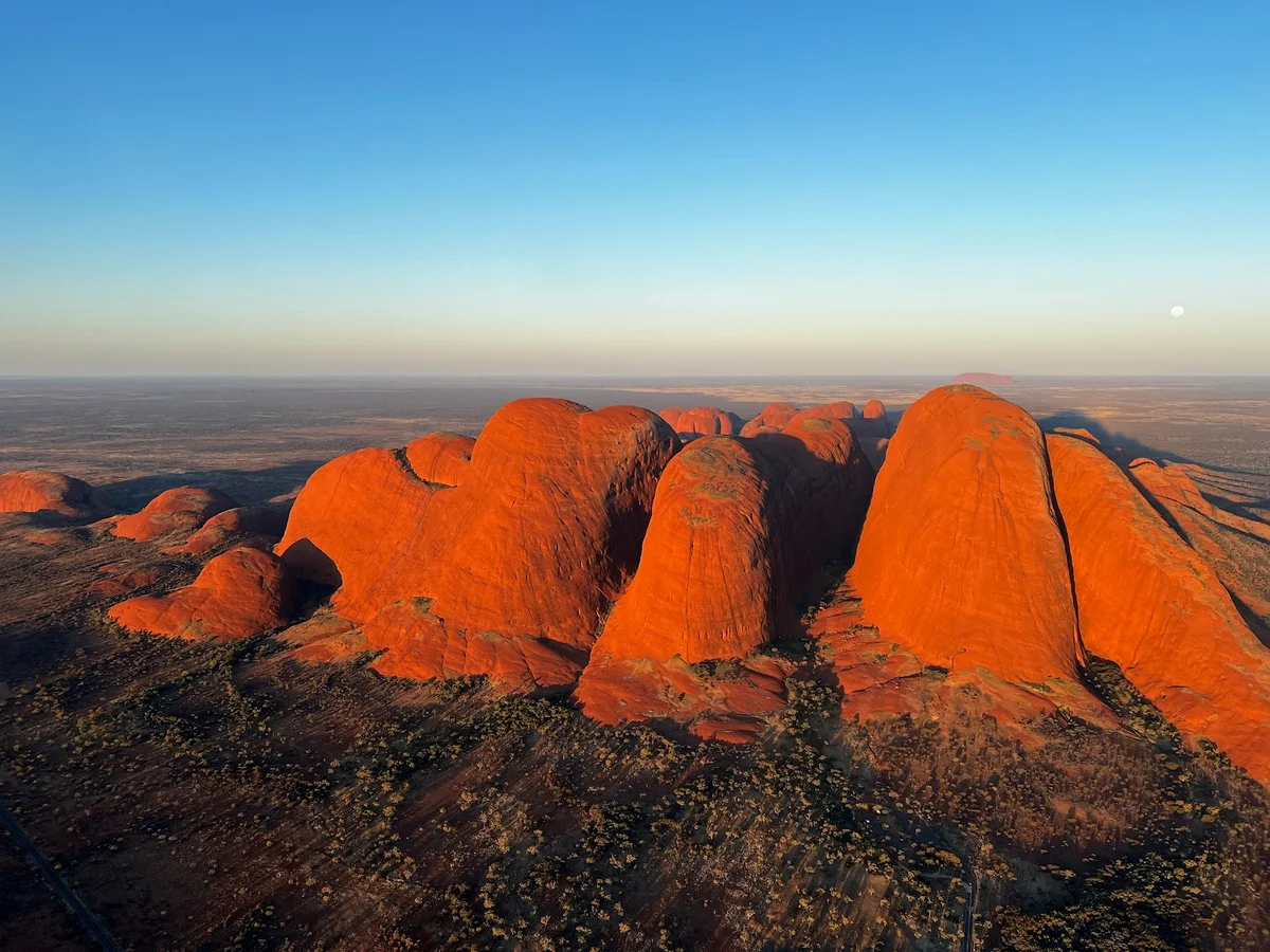Professional Helicopter Services | Helicopter Tours Uluru | Uluru Tours ...