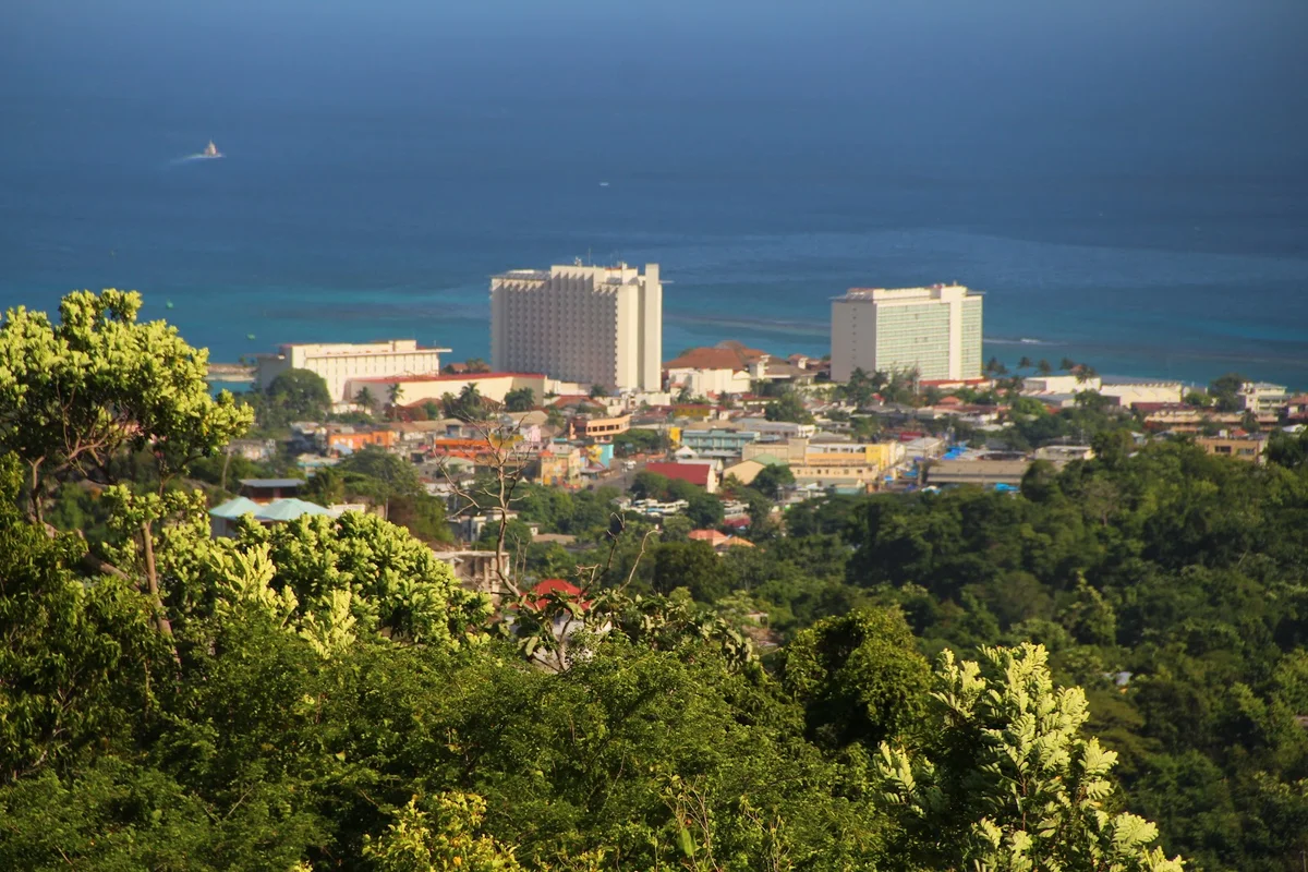 Pyramid Point in Ocho Rios - Ask AI | mindtrip