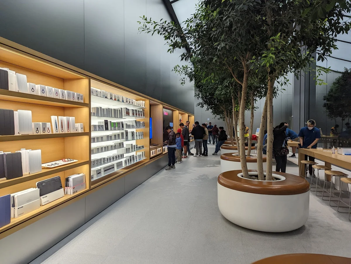 Apple Union Square in San Francisco - Ask AI | mindtrip