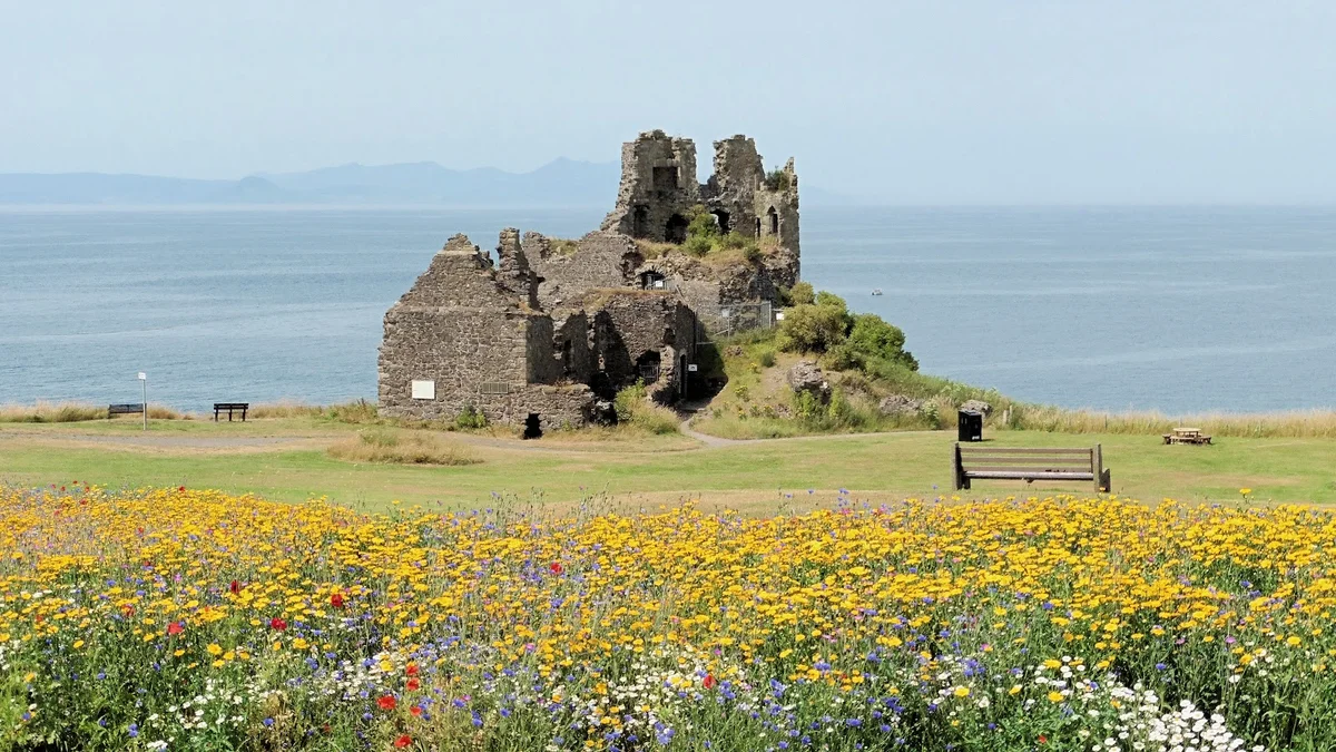Dunure Castle in Dunure | What to Know Before You Go