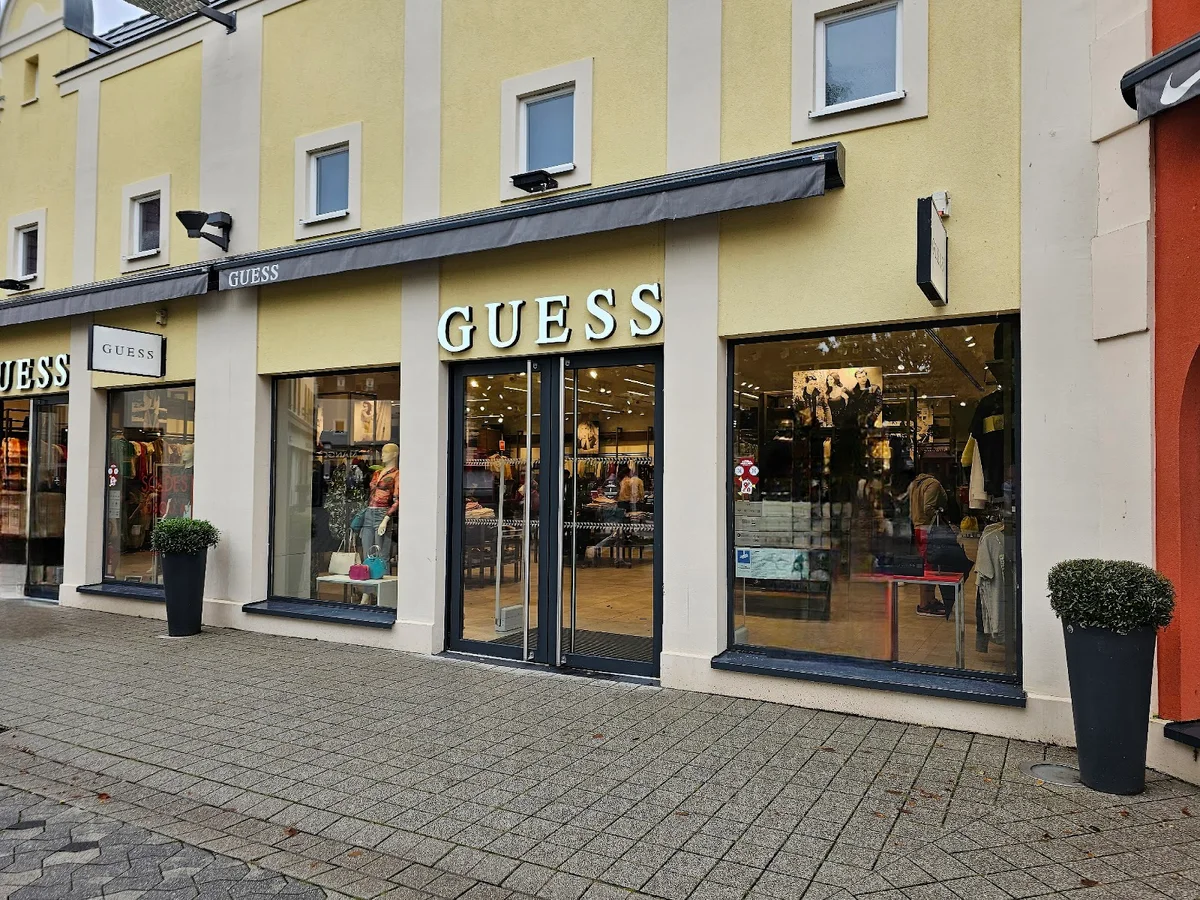 GUESS in Roppenheim, Grand Est - Ask AI | mindtrip
