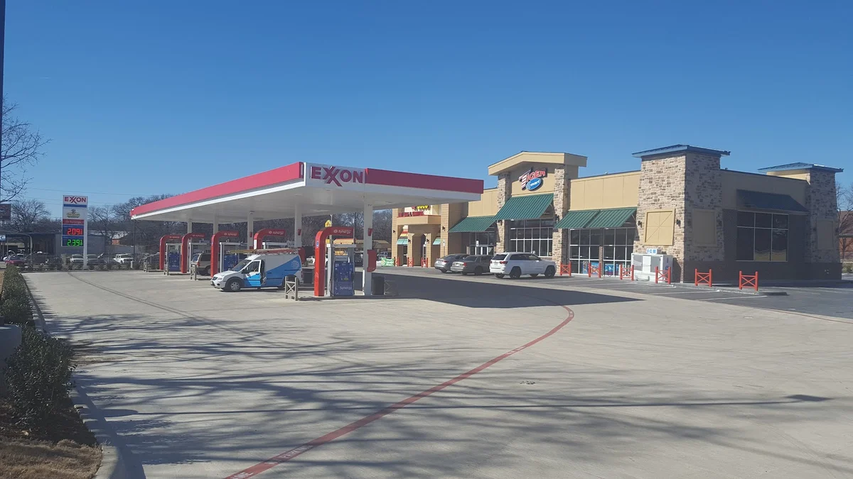 Exxon in Dallas, Texas - Ask AI | mindtrip
