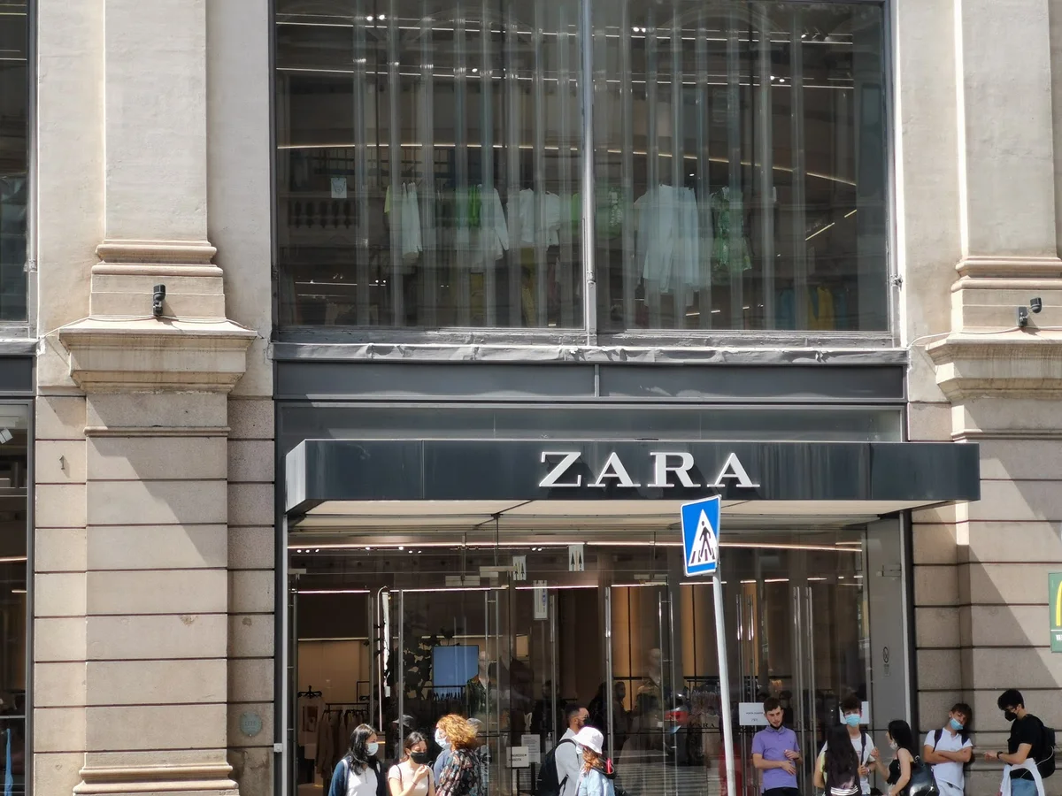 ZARA Rome in Rome, Lazio - Ask AI | mindtrip