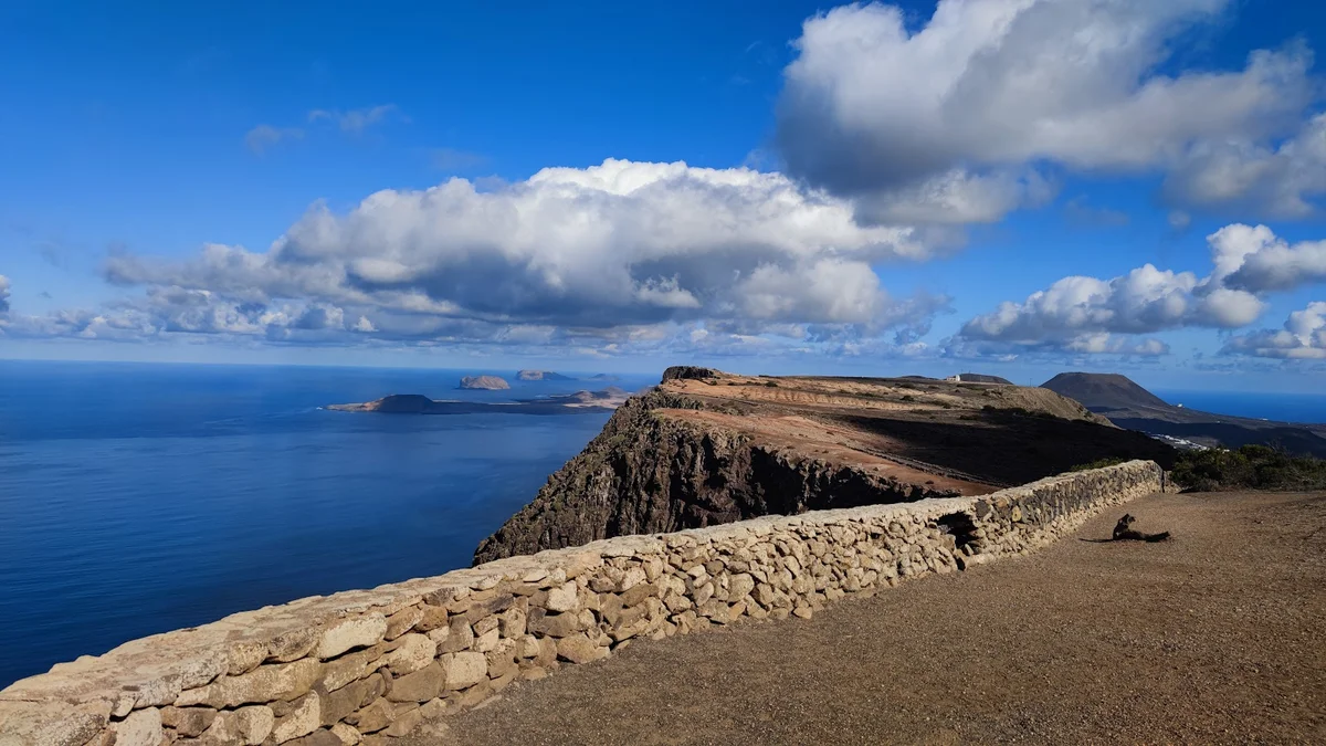 Mirador de El Risco de Famara - Parque El Bosquecillo