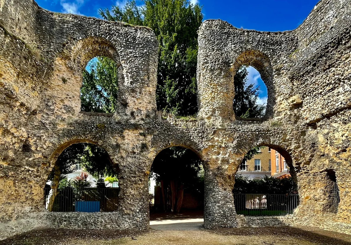 Reading Abbey Ruins in Reading | What to Know Before You Go