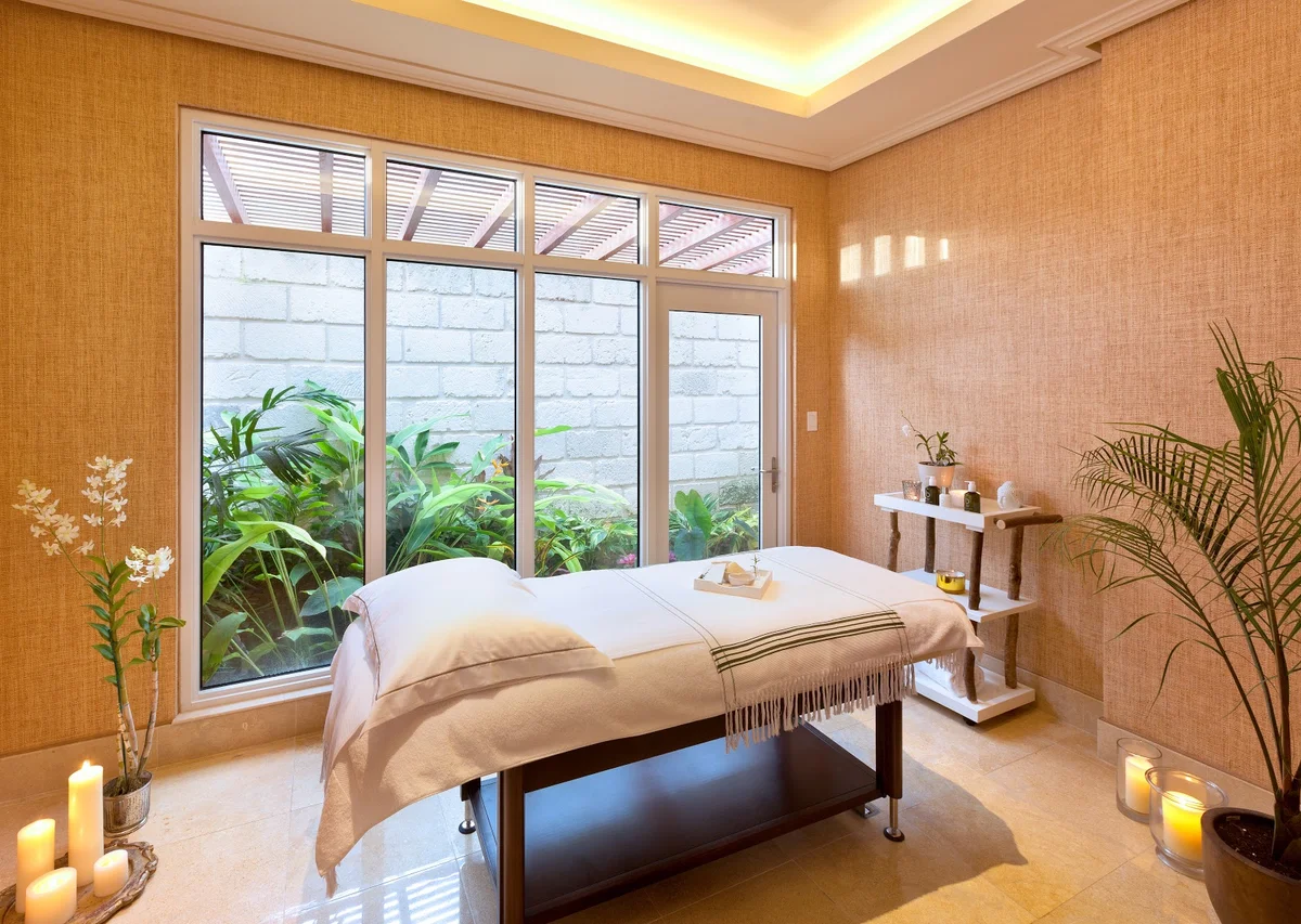 Sandbox Tree Spa in Six Mens - Ask AI | mindtrip