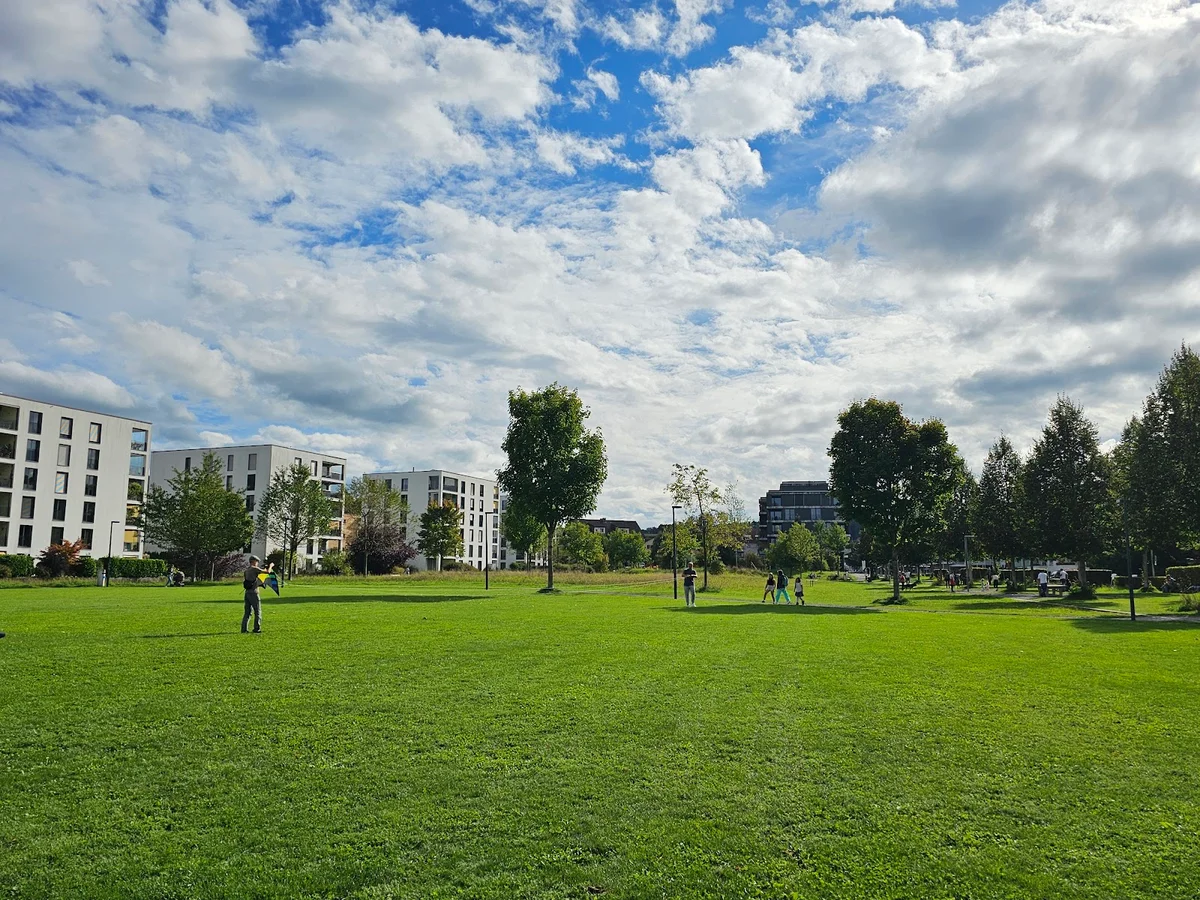 Liebefeld Park in Liebefeld, Bern - Ask AI | mindtrip