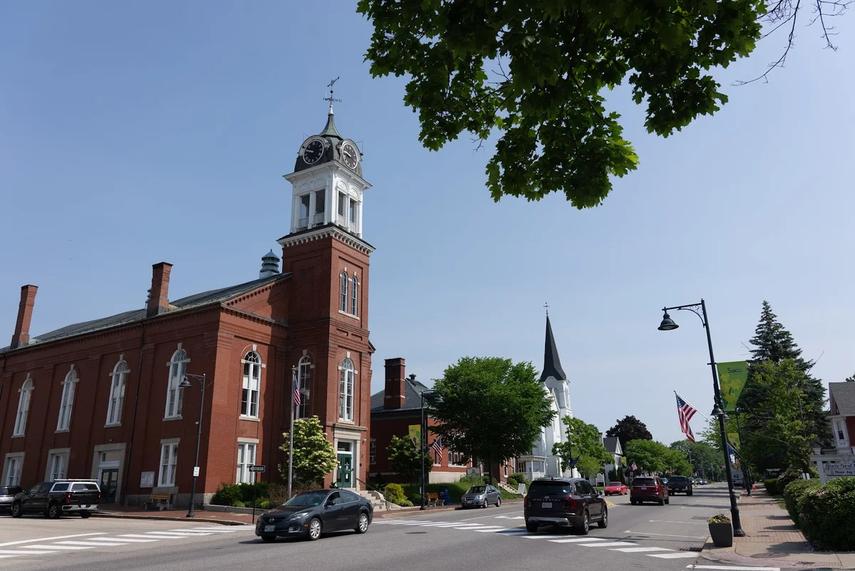 Saco City Hall in Saco, Maine - Ask AI | mindtrip