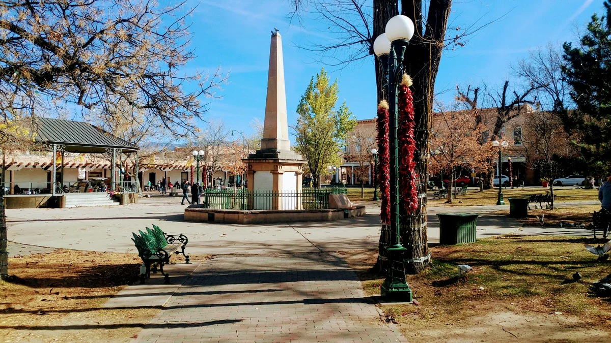 Santa Fe Plaza in Santa Fe, New Mexico - Ask AI | mindtrip