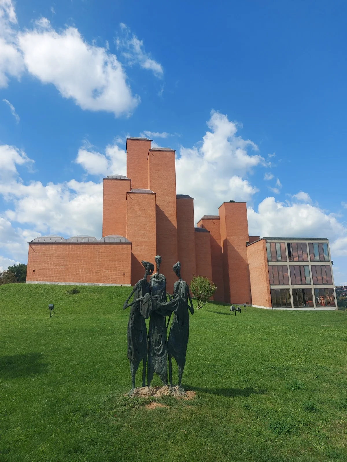 21st of October Museum | What to Know Before You Go