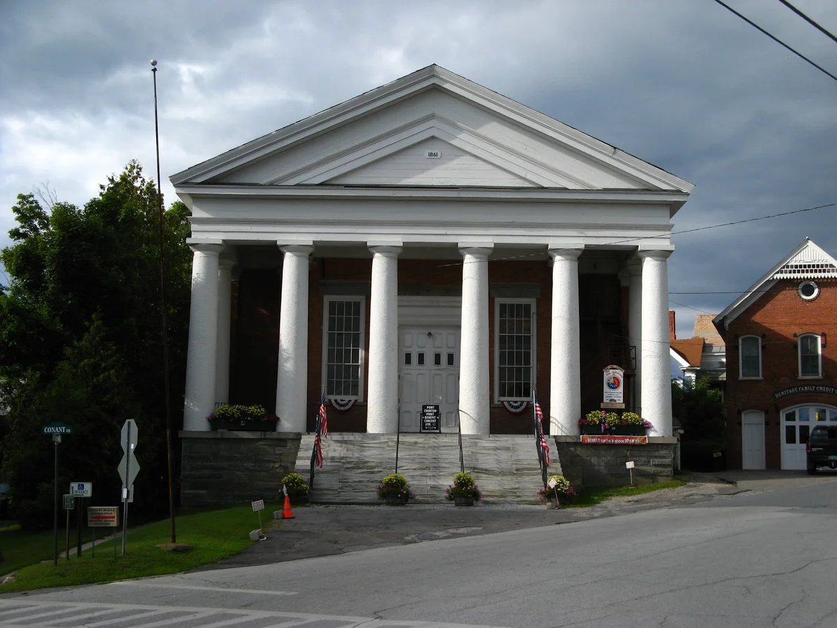 Brandon Town Hall in Brandon, Vermont - Ask AI | mindtrip