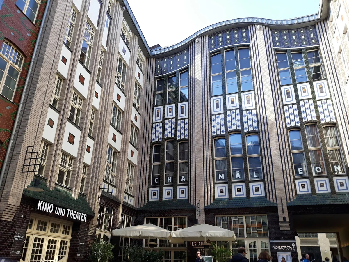 Hackescher Markt in Berlin - Ask AI | mindtrip