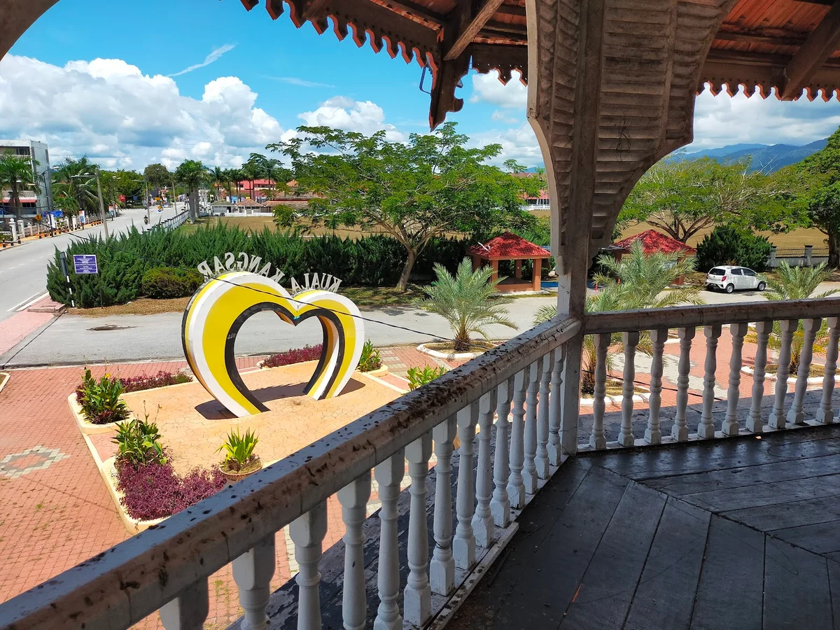 Dataran Pavilion Kuala Kangsar - Ask AI | mindtrip