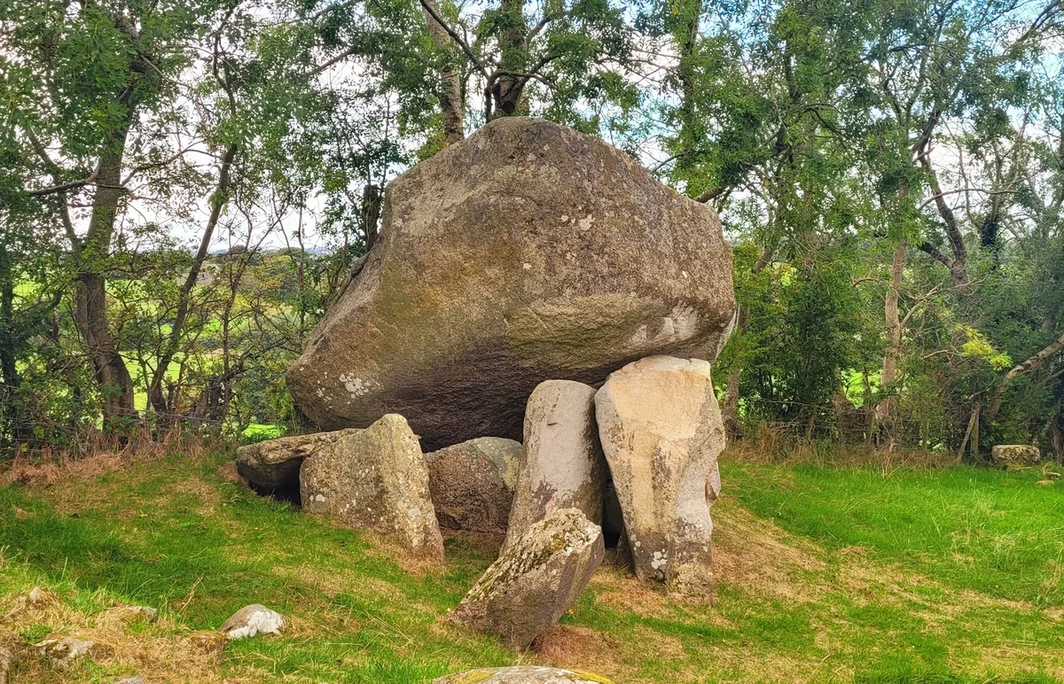 Goward Dolmen Chambered Grave - Ask AI | mindtrip