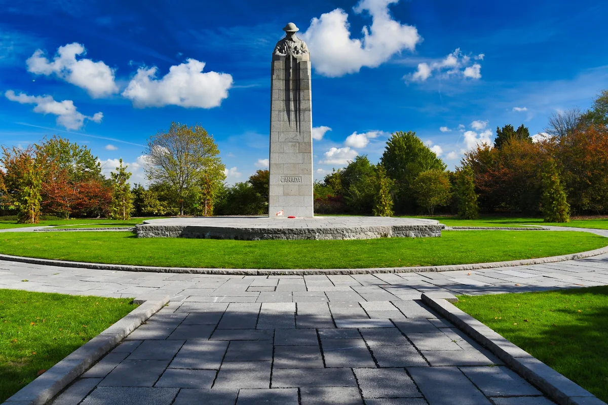 St. Julien Canadian 2ⁿᵈ Battle of Ypres Memorial (The Brooding Soldier)