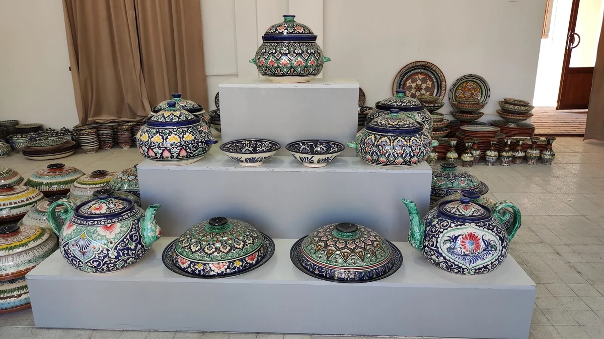 International Ceramics Center in Rishtan - Ask AI | mindtrip