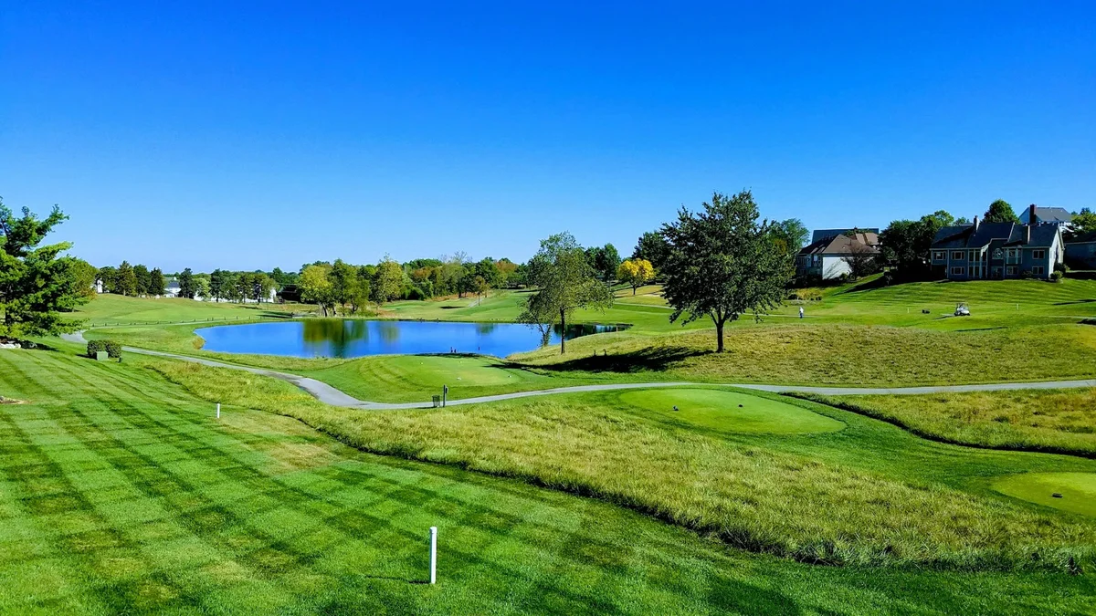 Whitmoor Country Club in Weldon Spring | Ask Anything