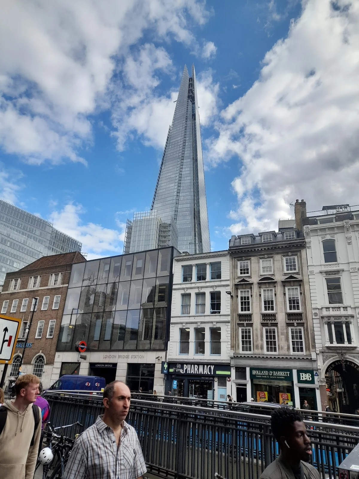 Borough Rd in London, England - Ask AI | mindtrip