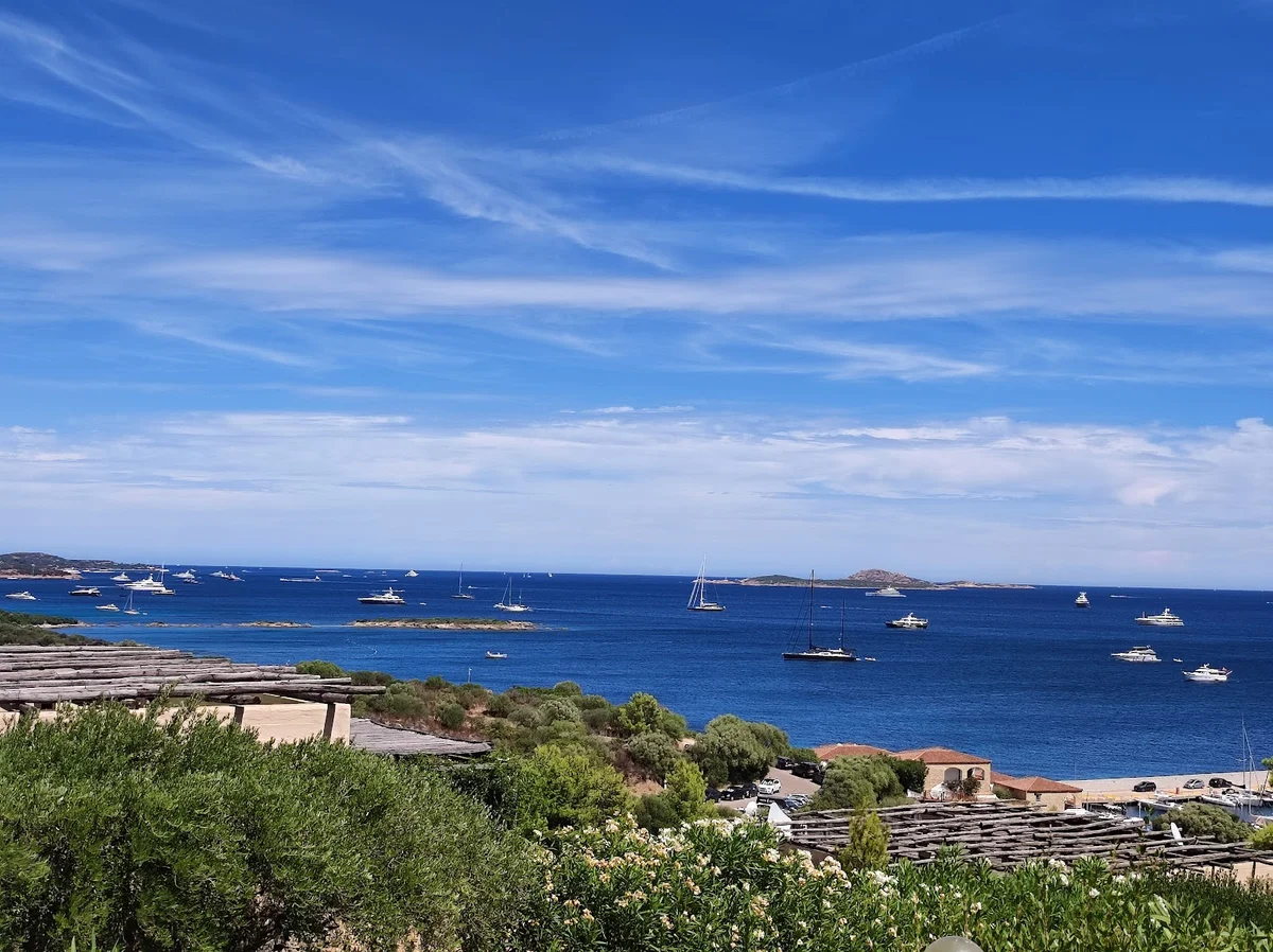 Spiaggia di Portisco in Portisco - Ask AI | mindtrip