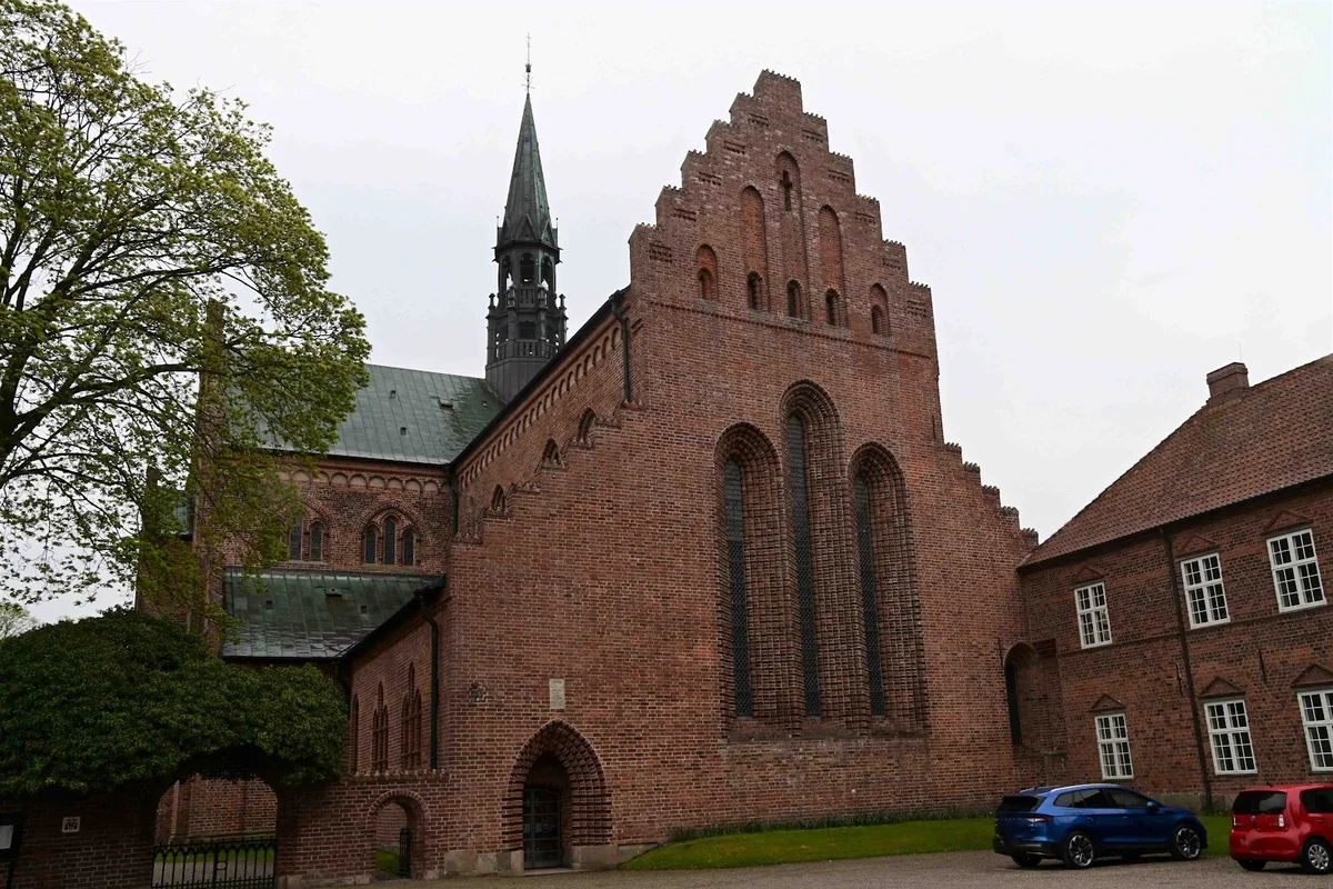 Løgumkloster Kirke in Loegumkloster - Ask AI | mindtrip