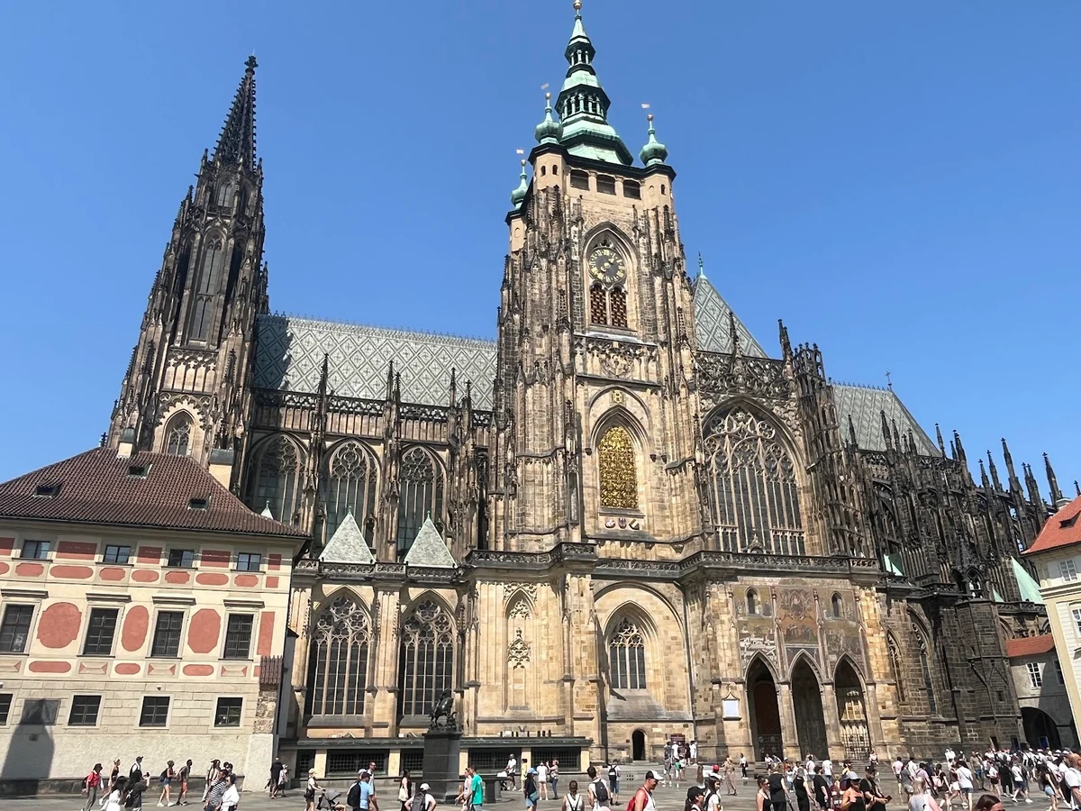 Verneus in Prague | What to Know Before You Go