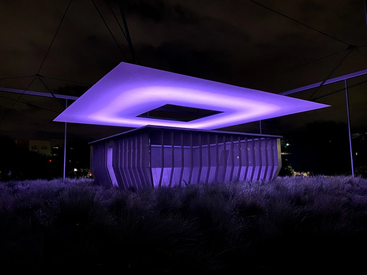 James Turrell ASU Skyspace: Air Apparent - Ask AI | mindtrip