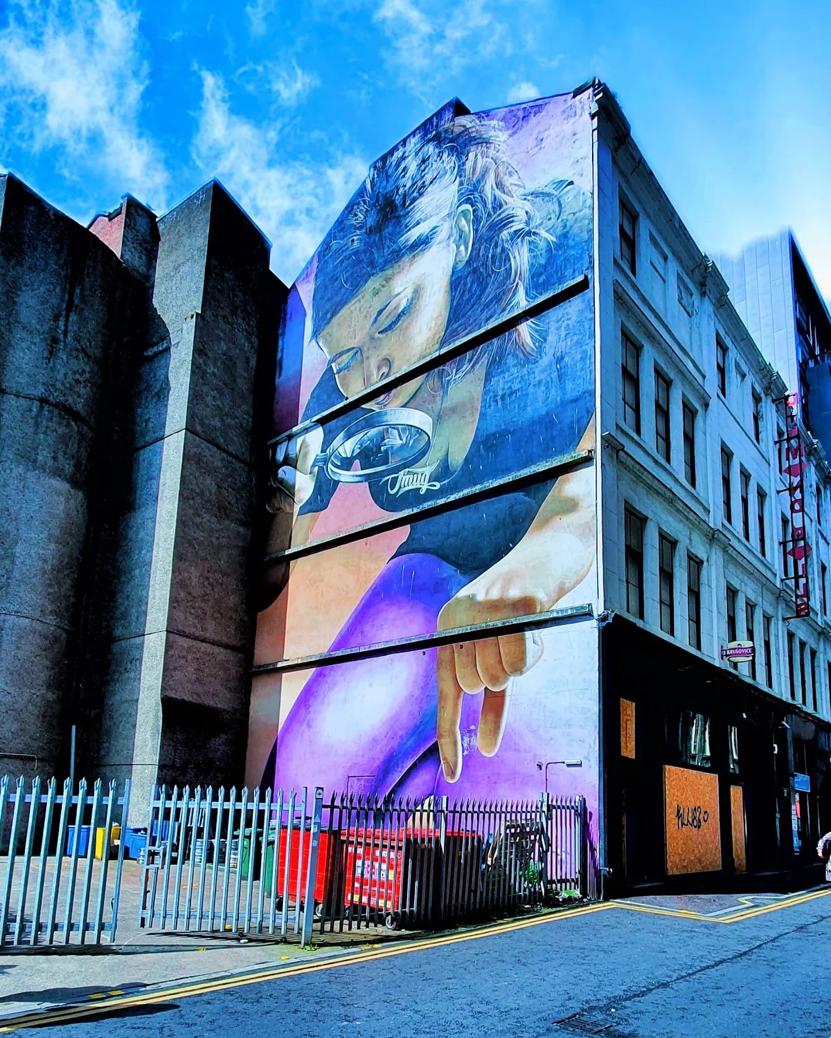 Mitchell Street in Glasgow, Scotland - Ask AI | mindtrip