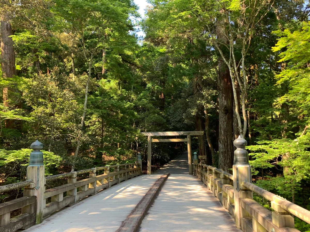 Ise Jingu Kazahinomi no Miya Bashi Bridge (Isuzugawa Bashi)