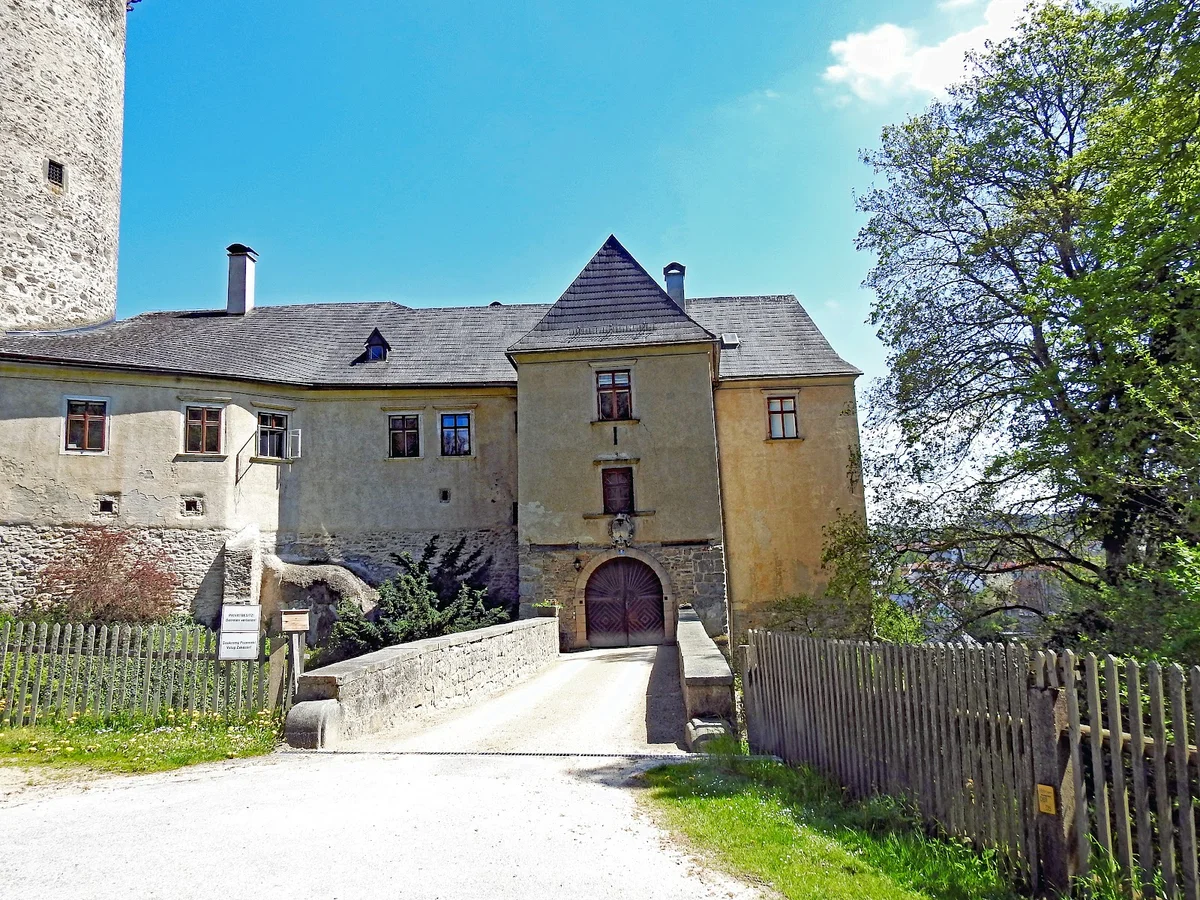 Schloss Litschau in Litschau | What to Know Before You Go