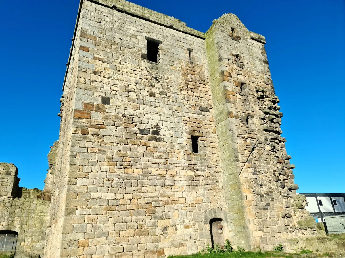 Rosyth Castle Ruins in Rosyth, Scotland | Ask Anything