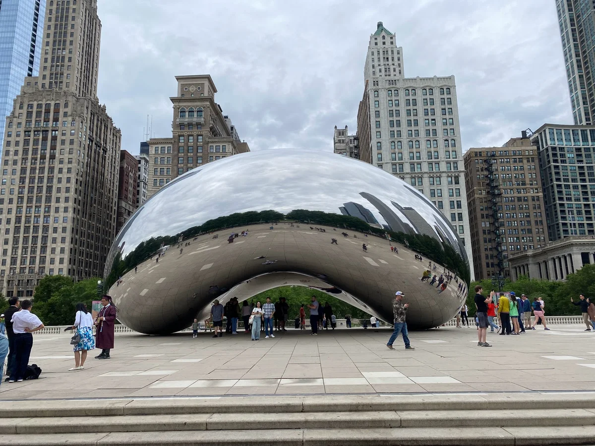 Millennium Monument in Chicago, Illinois | Ask Anything