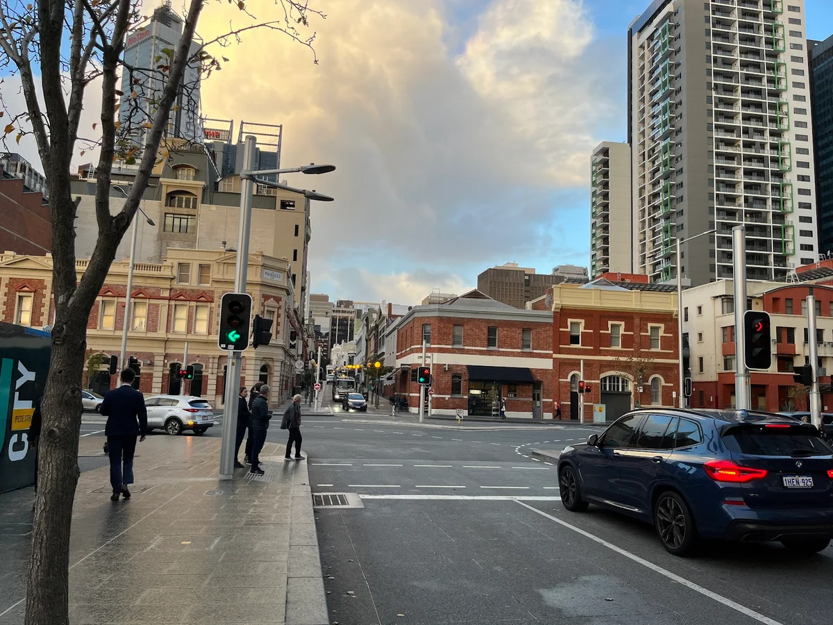 Perth Busport Zone B in Perth - Ask AI | mindtrip