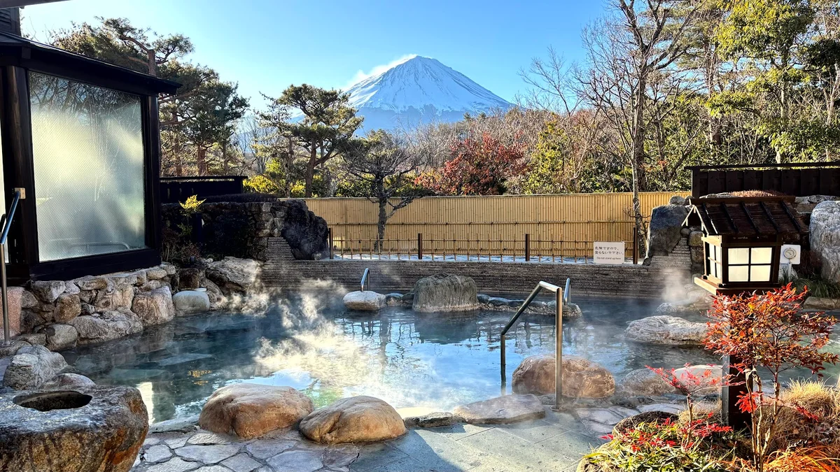 Onsen - Fuji Yurari Hot Spring | Ask Anything