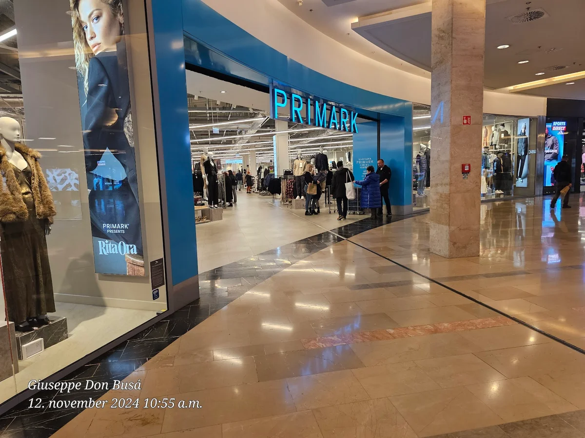 Primark in Budapest | What to Know Before You Go
