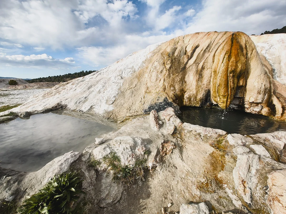 Travertine Hot Springs Parking in Bridgeport | Ask Anything