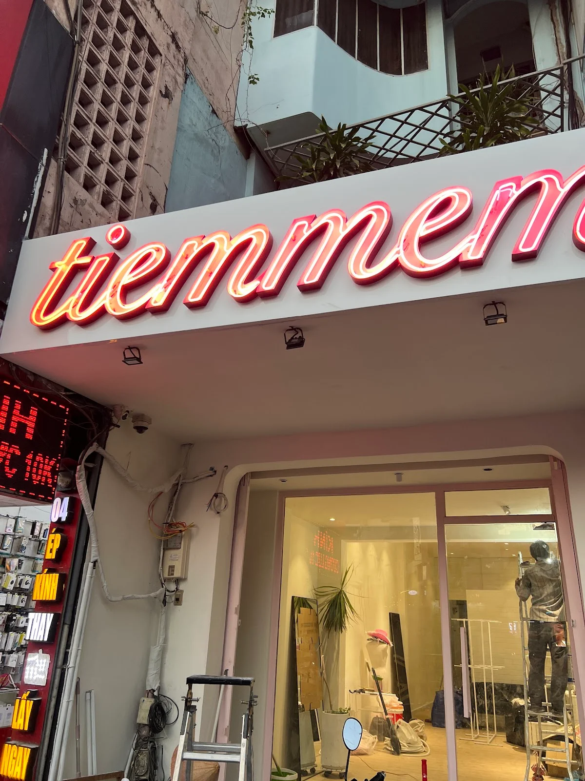 Tiemmem Trần Quang Diệu | What to Know Before You Go