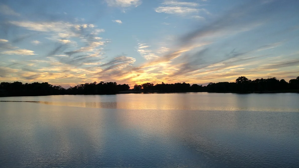 Lake Paradise in Mattoon, Illinois - Ask AI | mindtrip